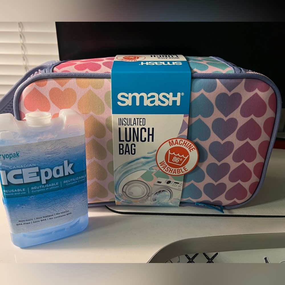 New SMASH hearts lunch bag with ice pack